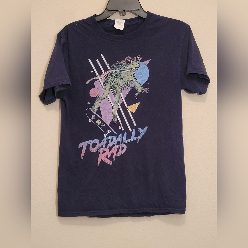 Hillary White Rabbit Toadally Rad Shirt